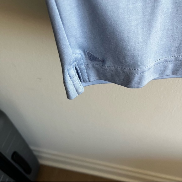 Untuckit short sleeve light blue collared shirt size XXL - Picture 7 of 10